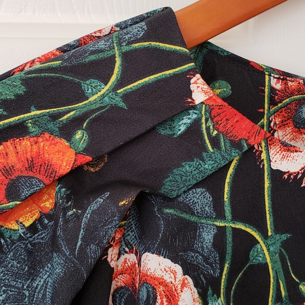 H&M Floral Print Blouse - 12 - Picture 9 of 9